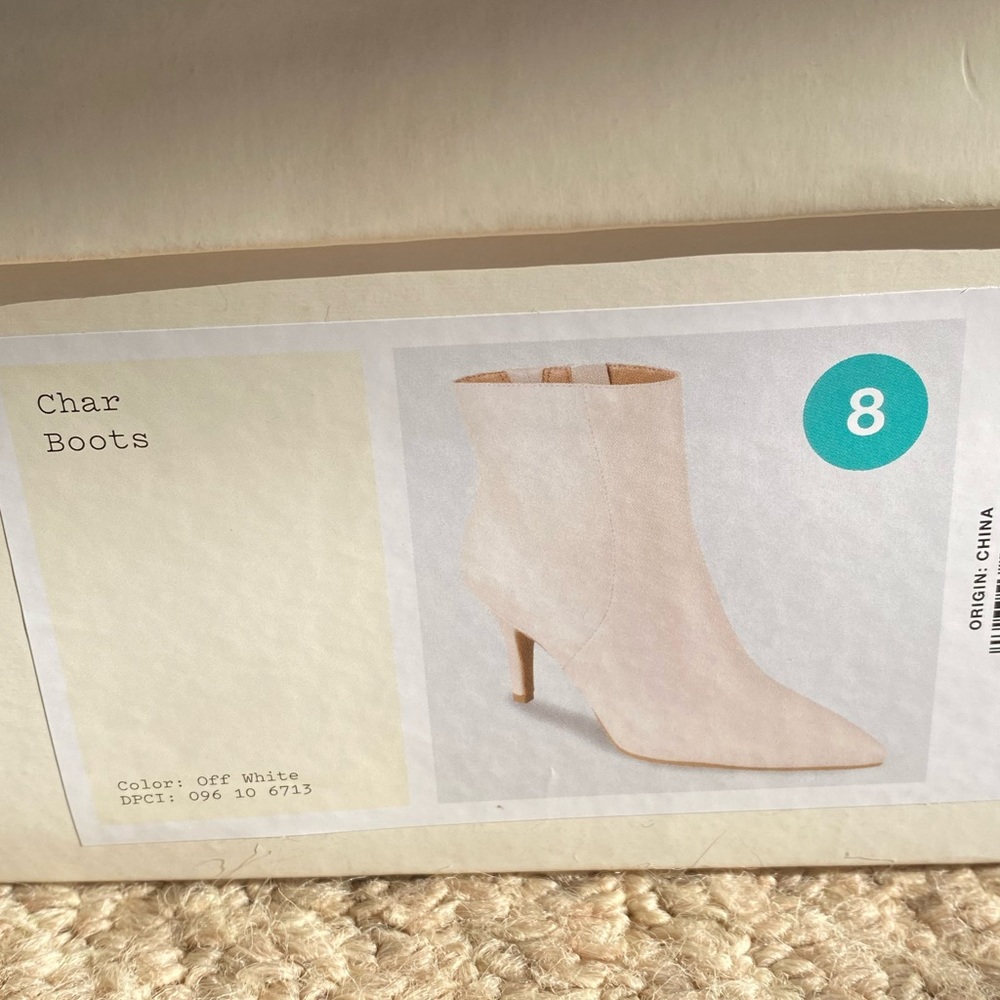 A New Day Women’s Off White Char Heeled Dress Boots Size 8 - Picture 11 of 12